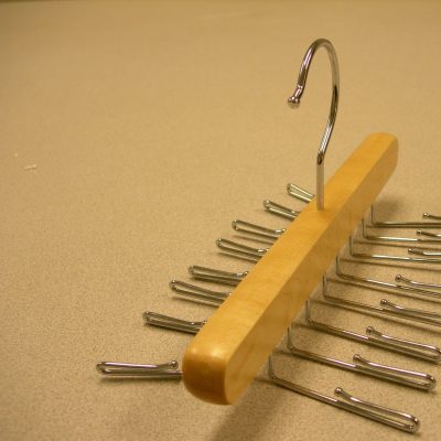 Simplicity Tie Hanger